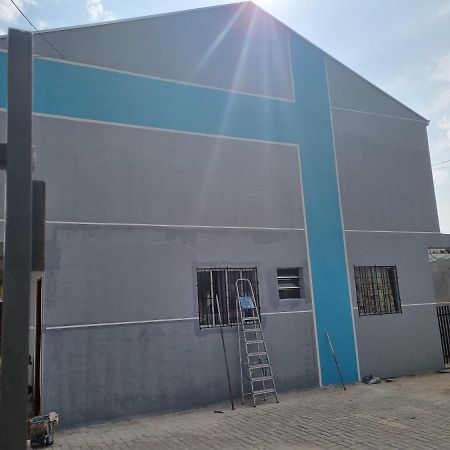 Encantador E Confortavel Estudio Prox Term Carmo Curitiba Luaran gambar